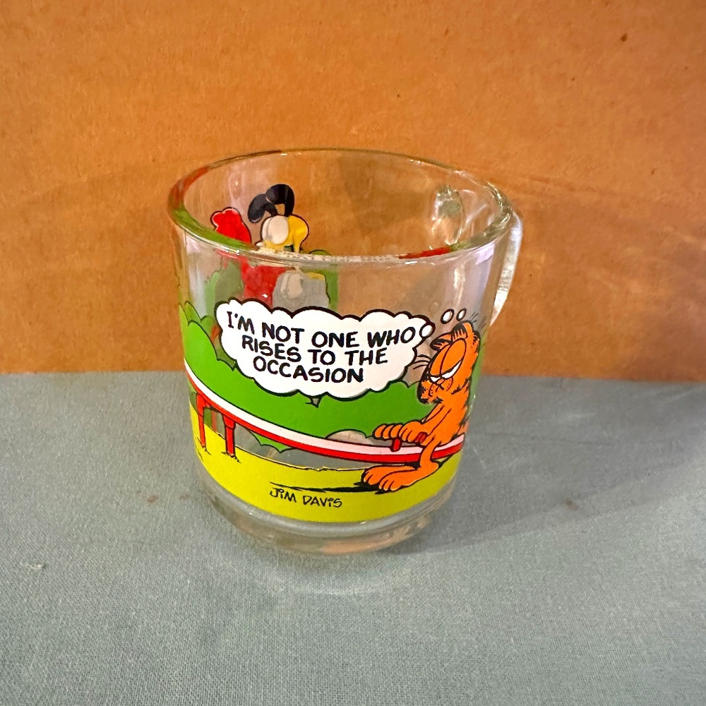 McDonald's Garfield Mug "I'm not the one who rises to the occasion"